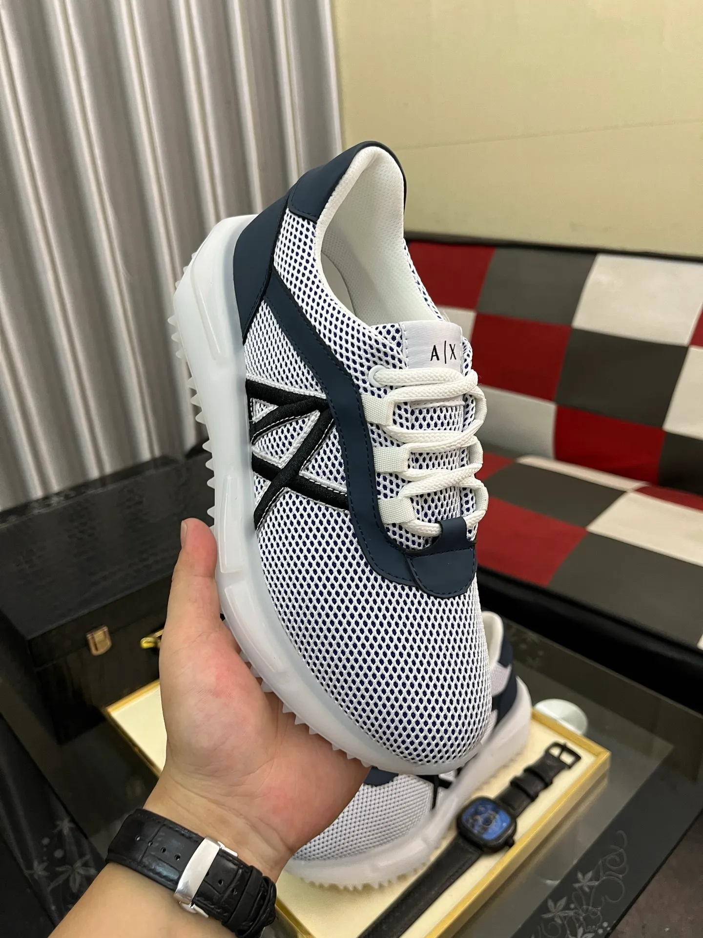 Men's Men's Shoes💰458⌚️⌚️Dior unique modern style sneakers. Counter purchasing 🏃casual leather shoes😍😍 original cowhide leather imported from Italy (refuses to discolor and grind feet) soles: original soles specially provided by the original factory, super cool😍 lace up and walk with wind👍 style design ⚠️ super comfortable and wear-resistant original soles. Just like shooting the real thing 🎬The real thing is better Code number: 38-443️⃣Colors available